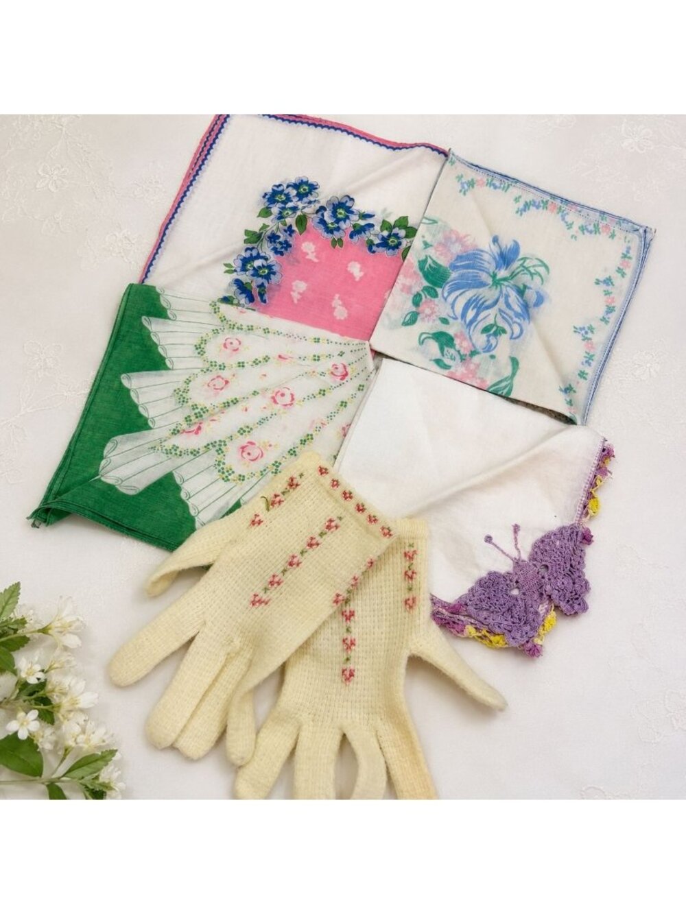 Vintage Hankie & Children's Gloves Lot Floral Handkerchiefs Crochet Butterfly